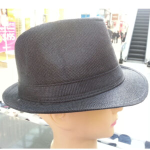 Hat in black